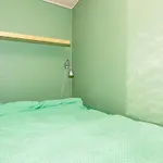 6 Person In Logstor-by Traum